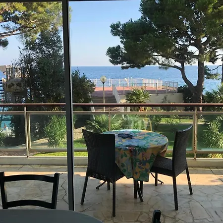 Guestready - Airy Studio With Ocean View Apartment *